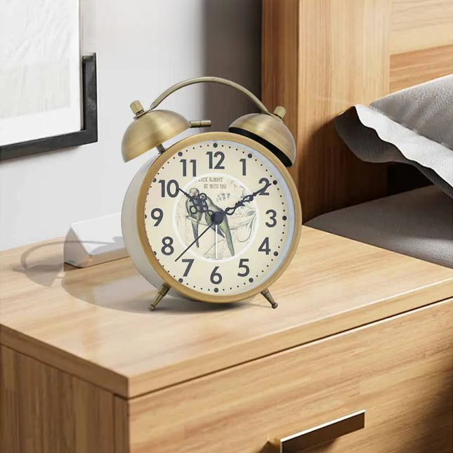 Retro budík na baterie se zvonky