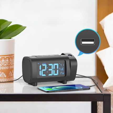 Radiobudík s projektorem času na strop