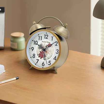 Retro budík na baterie se zvonky