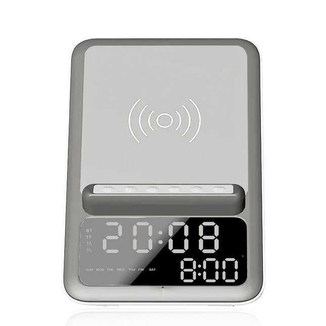 Chytrý radiobudík s indukčním nabíjením