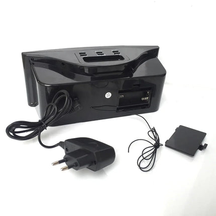 Digitální radiobudík do elektrické zásuvky