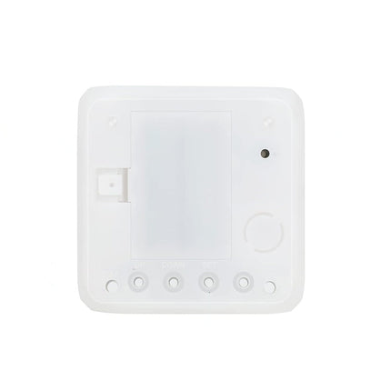 Digitální budík kostka měnící barvy