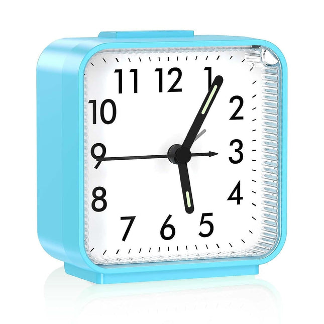 Quartzový analogový budík s nočním světlem