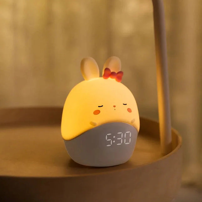 Roztomilý digitální budík ve tvaru králíčka