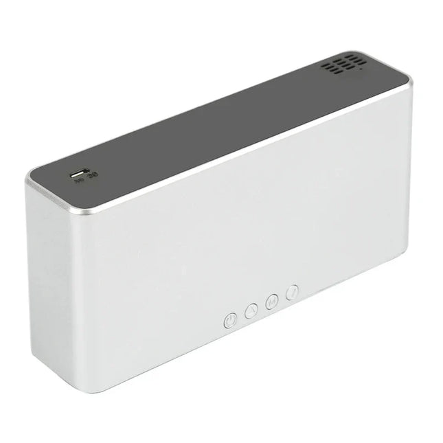 Budík s bezdrátovou nabíječkou a teploměrem