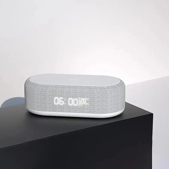 Designový budík s bezdrátovou indukční nabíječkou