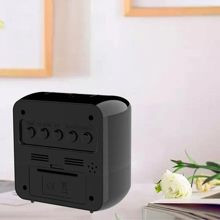 Digitální cestovní budík s kalendářem