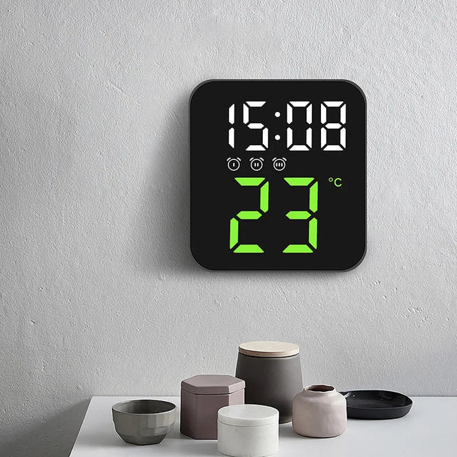Designový cestovní LED digitální budík