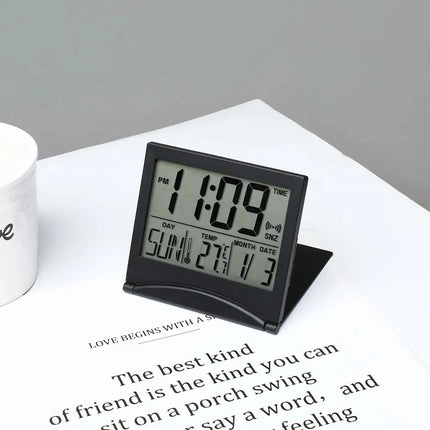 Praktický skládací budík na cesty