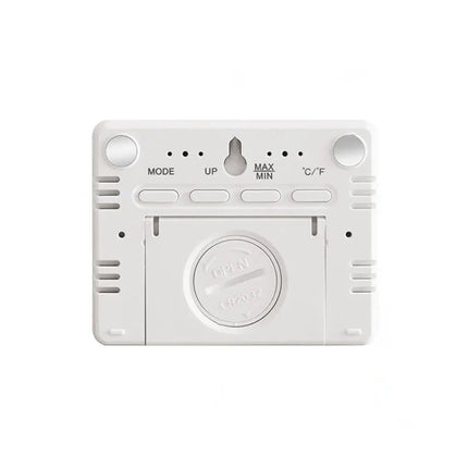 Tichý digitální budík na cesty