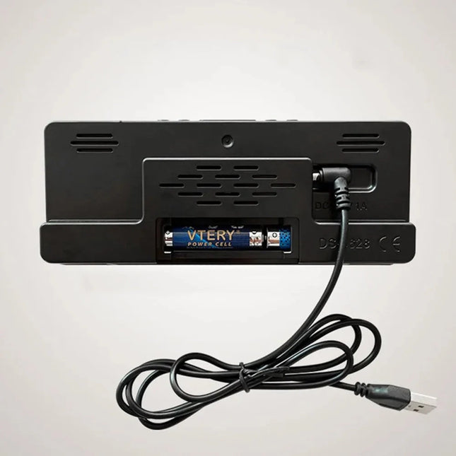 Moderní zrcadlový LED digitální budík