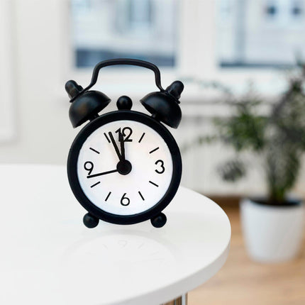 Malý retro analogový budík pro děti