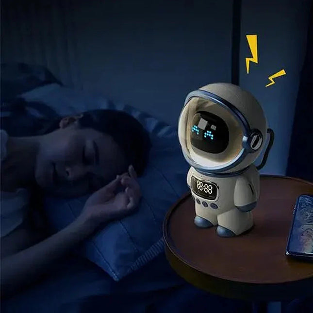 Digitální budík kosmonaut pro kluky