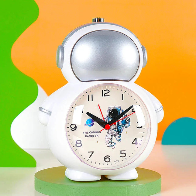 Chlapecký analogový budík s motivem kosmonauta