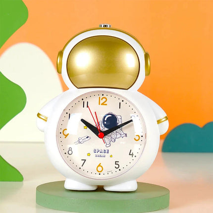 Chlapecký analogový budík s motivem kosmonauta