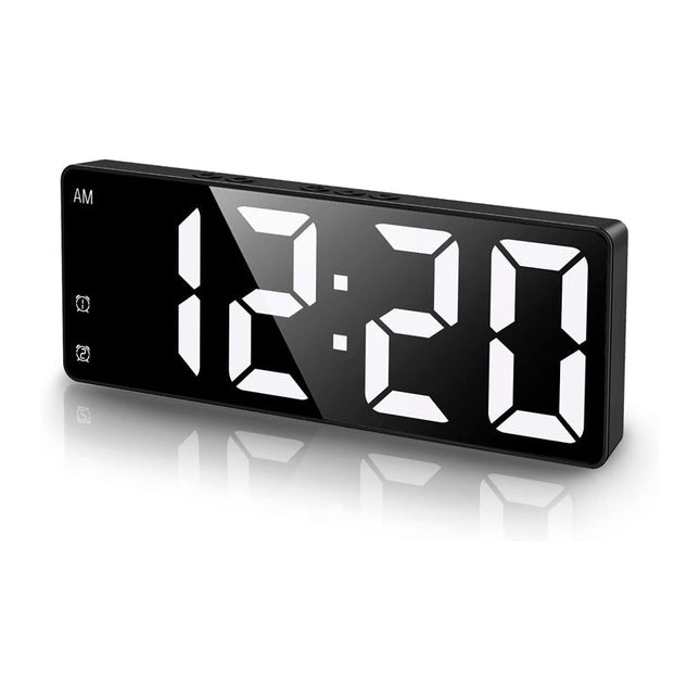 Svítící digitální budík na baterie