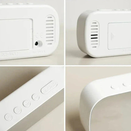 Zrcadlový LED budík do elektrické zásuvky