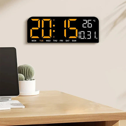 Velký LED budík do zásuvky kalendář