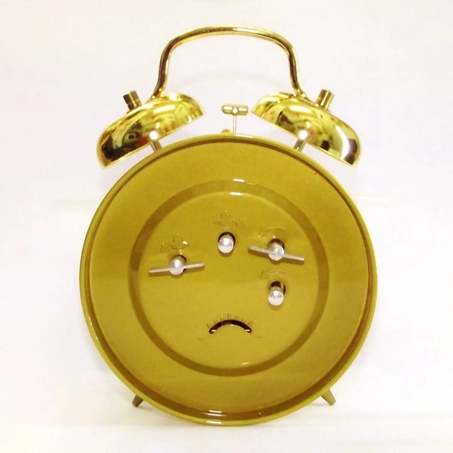 Retro mechanický budík se dvěma zvonky
