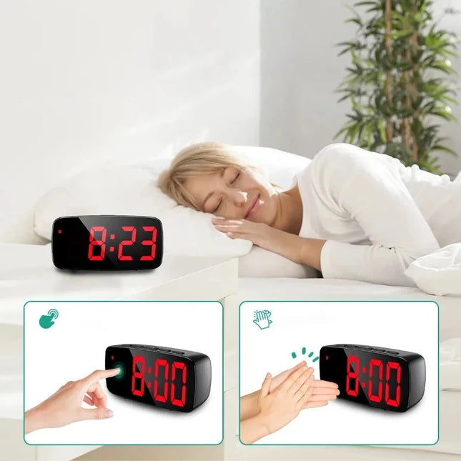 Digitální budík s červeným displejem