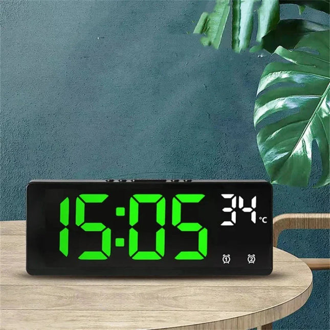 LED digitální budík se zeleným displejem