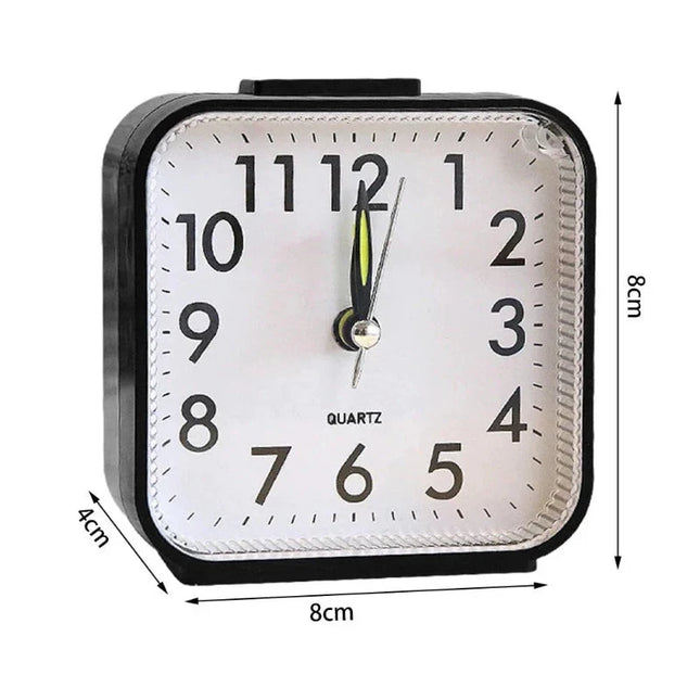 Jednoduchý analogový budík na baterie