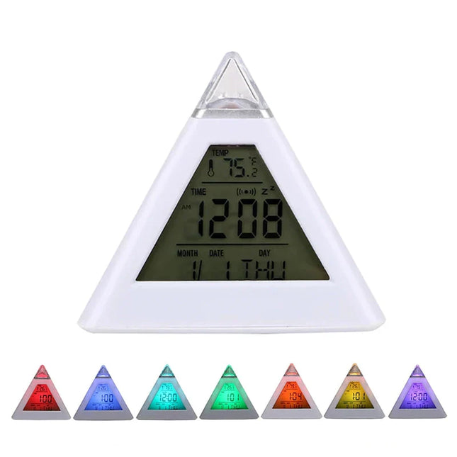 Designový světelný budík ve tvaru pyramidy