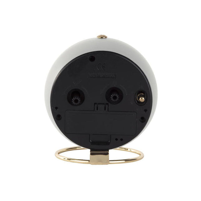 Bílý vintage budík na noční stolek